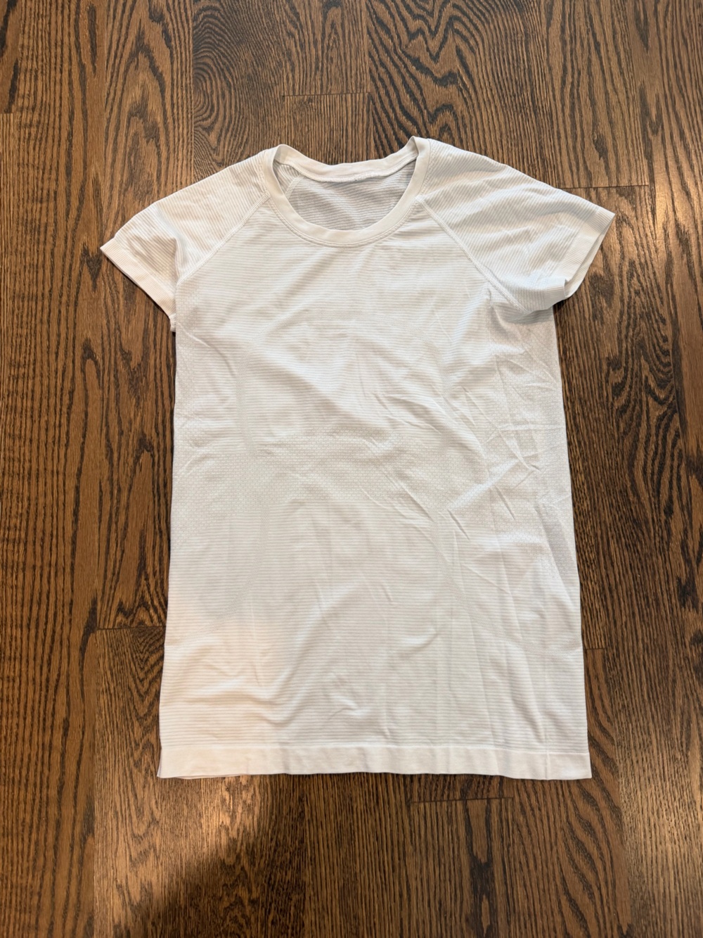 Lululemon White Short-Sleeve Women's Tee